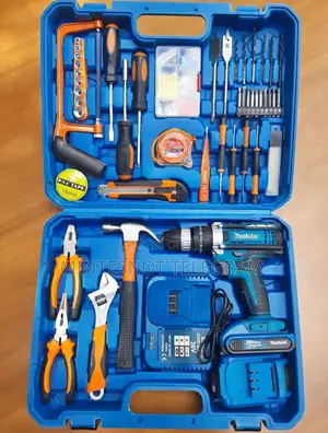 Makita Chargeable Drill With Full Accessories