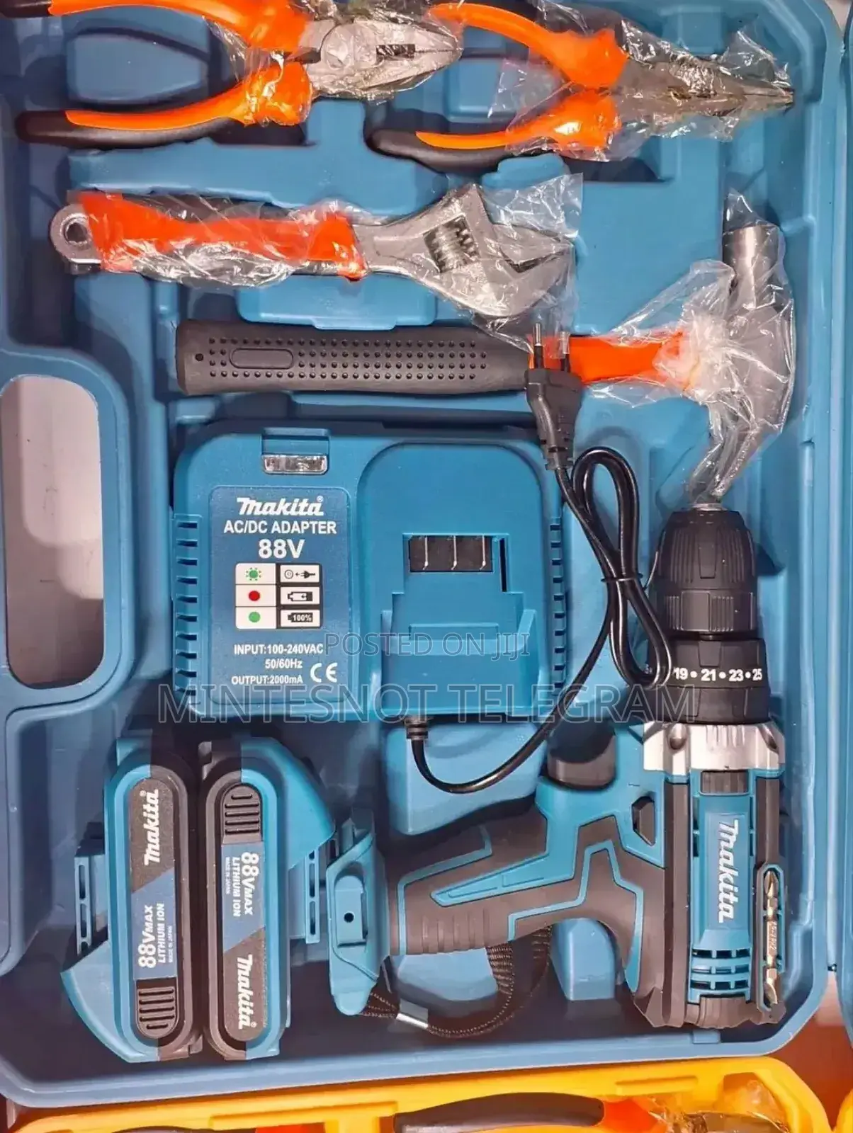 Tools Box Toolset With Chargeable Drill