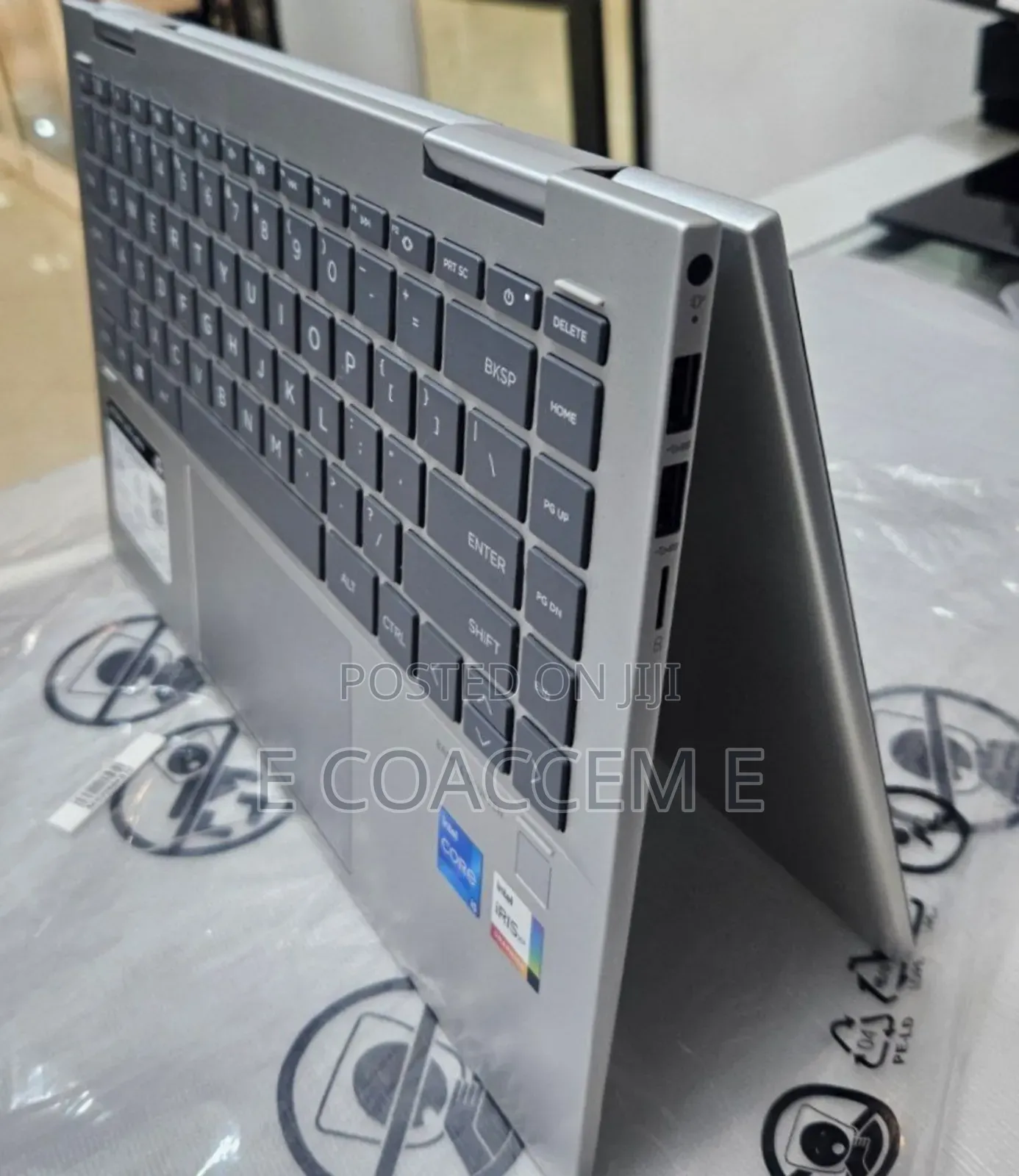 New Laptop HP Envy X360 8GB Intel Core I5 SSD 512GB