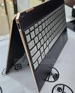 New Laptop HP Spectre X360 8GB Intel Core I7 SSD 512GB