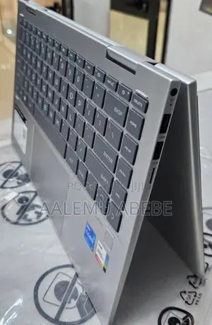 New Laptop HP Envy X360 8GB Intel Core I5 SSD 512GB