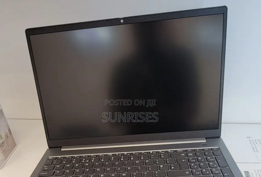 New Laptop Lenovo ThinkBook 15 8GB Intel Core I5 SSD 512GB