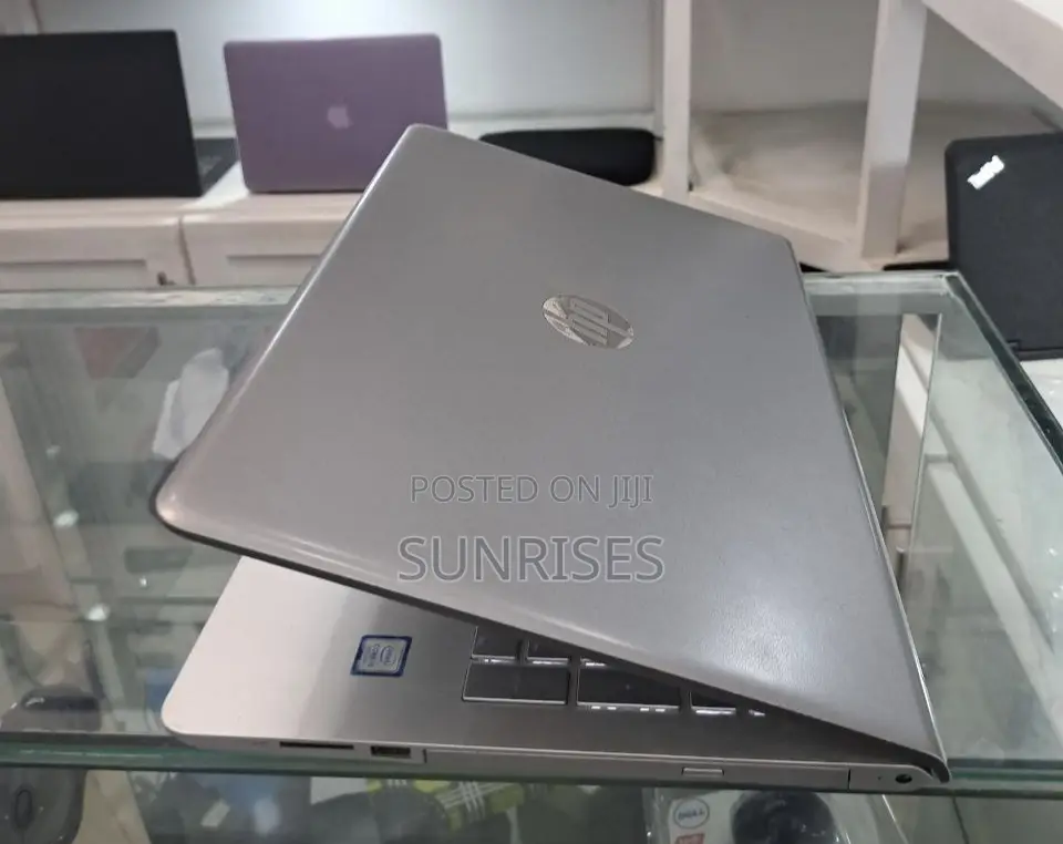 New Laptop HP Pavilion 15 12GB Intel Core I5 HDD+SSD 1.5T