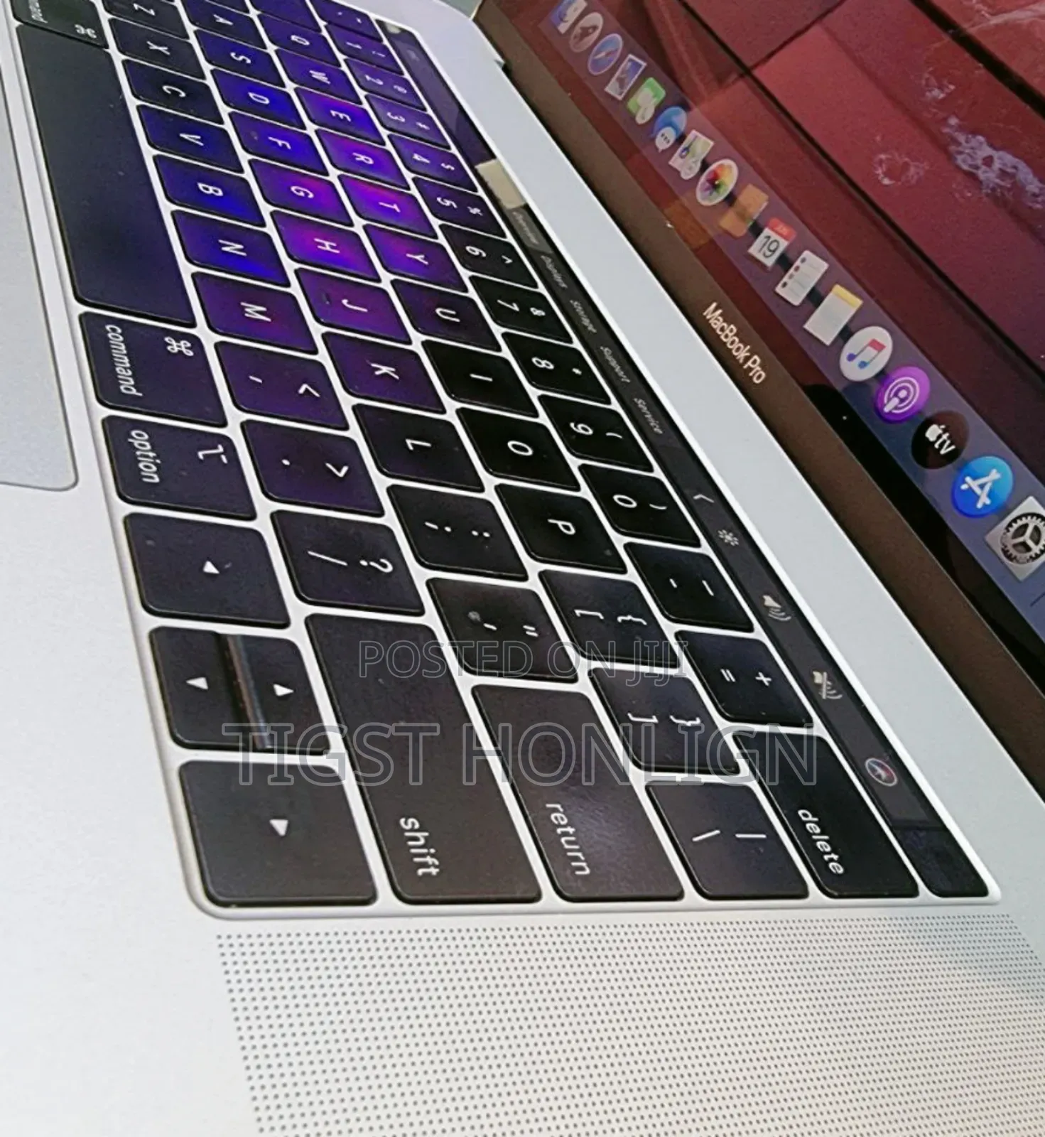 New Laptop Apple MacBook 2018 32GB Intel Core I9 SSD 1T