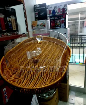 የእንጀራና ዳቦ ማቅረቢያ