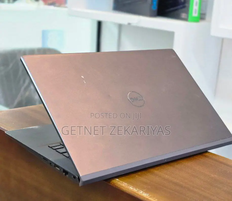 New Laptop Dell Vostro 15 3558 8GB Intel Core I5 SSD 256GB