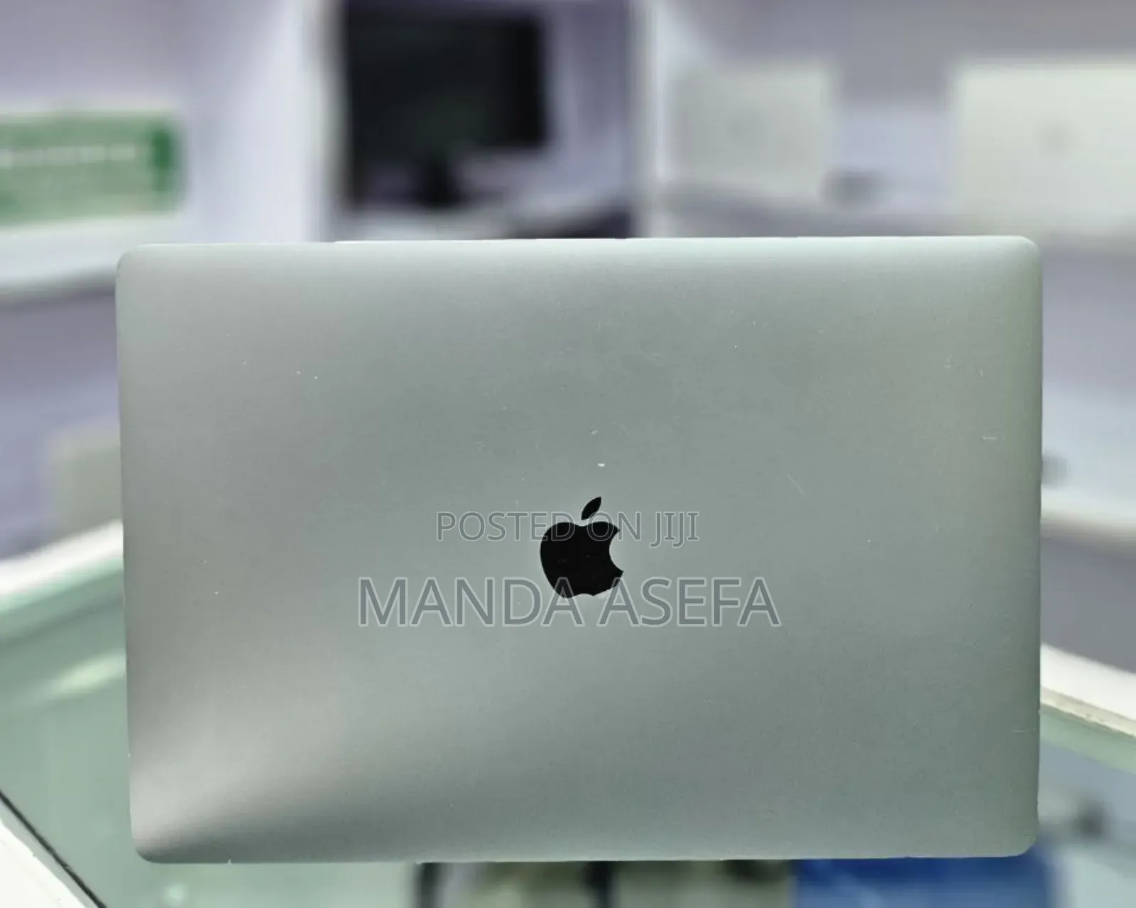 New Laptop Apple MacBook Pro 2016 16GB Intel Core I7 SSD 256GB