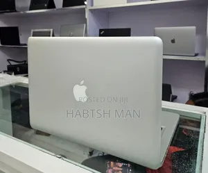 Laptop Apple MacBook Pro 2012 4GB Intel Core I5 HDD 500GB