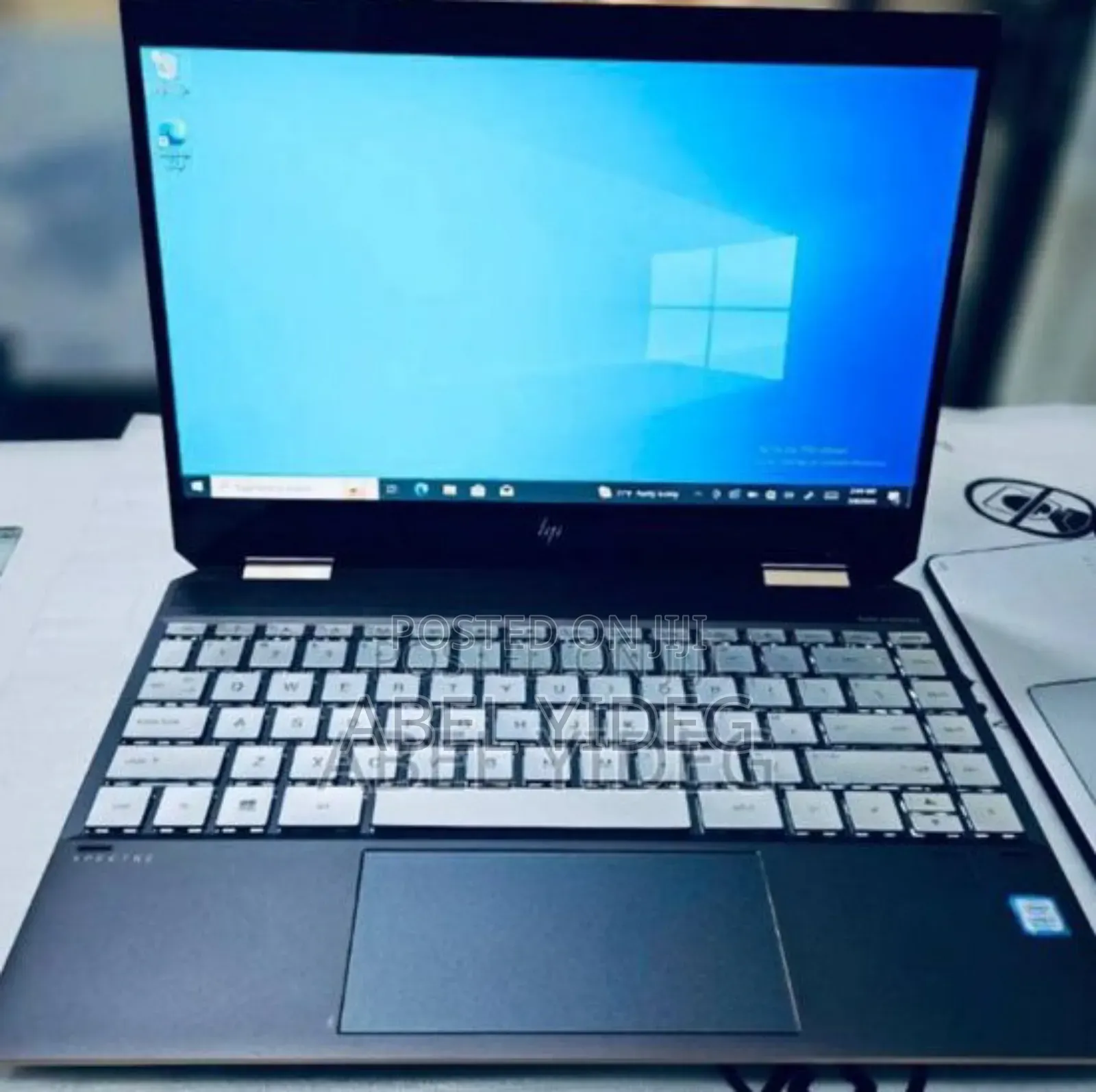 New Laptop HP Spectre X360 8GB Intel Core i7 SSD 512GB