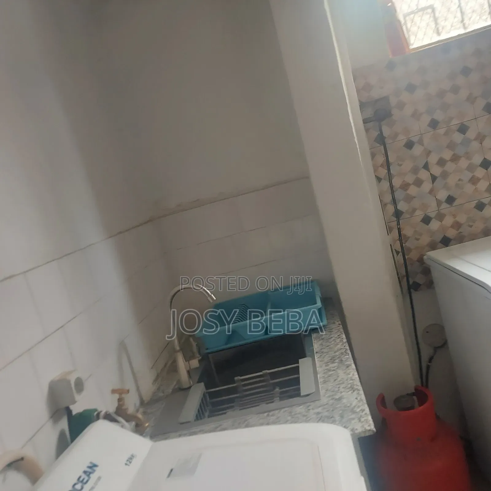 Furnished 2bdrm House in Bole for rent