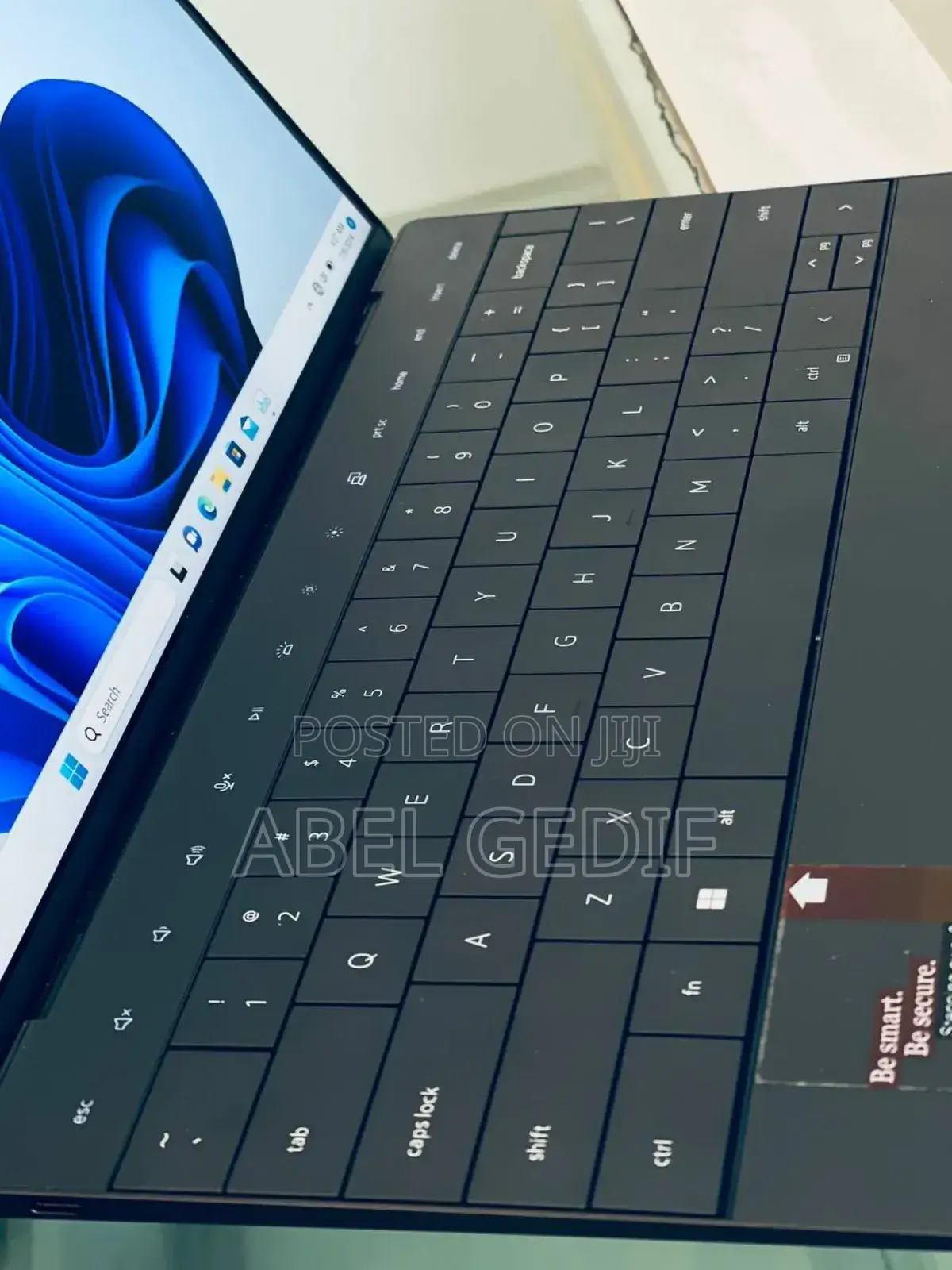 New Laptop Dell XPS 13 18GB Intel Core I7 SSD 1T