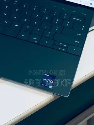 New Laptop Dell XPS 13 18GB Intel Core I7 SSD 1T