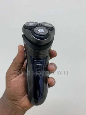 ሼቨር (Aqua Touch)