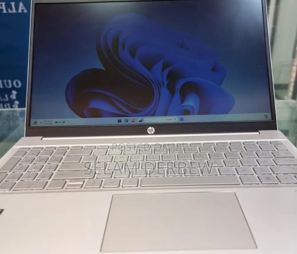 New Laptop HP Pavilion 15 8GB AMD Ryzen 5 SSD 512GB