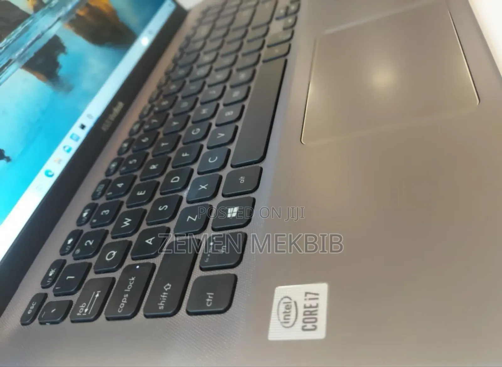 New Laptop Asus VivoBook S550CA 8GB Intel Core I7 HDD+SSD 1.5T