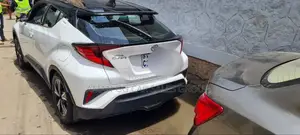 New Toyota C-HR 2022 White