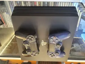 Photo - Ps 4 Pro Standard