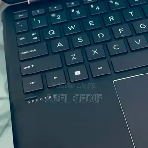 New Laptop HP Spectre 13 16GB Intel Core I7 SSD 512GB
