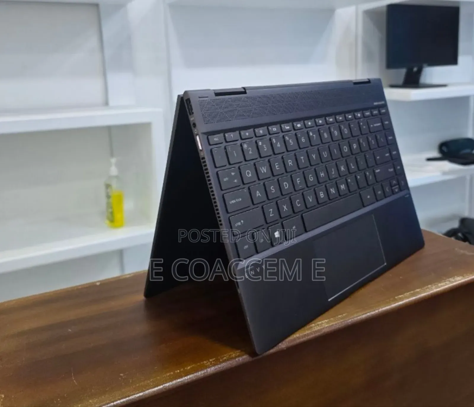 New Laptop HP Envy X360 8GB AMD Ryzen 5 SSD 512GB