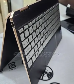 New Laptop HP Spectra 13 8GB Intel Core I7 SSD 512GB