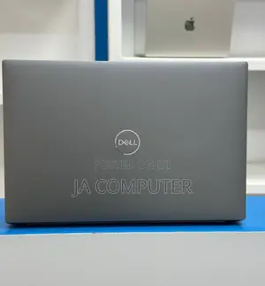 New Laptop Dell Precision 15 3520 32GB Intel Core I7 SSD 512GB