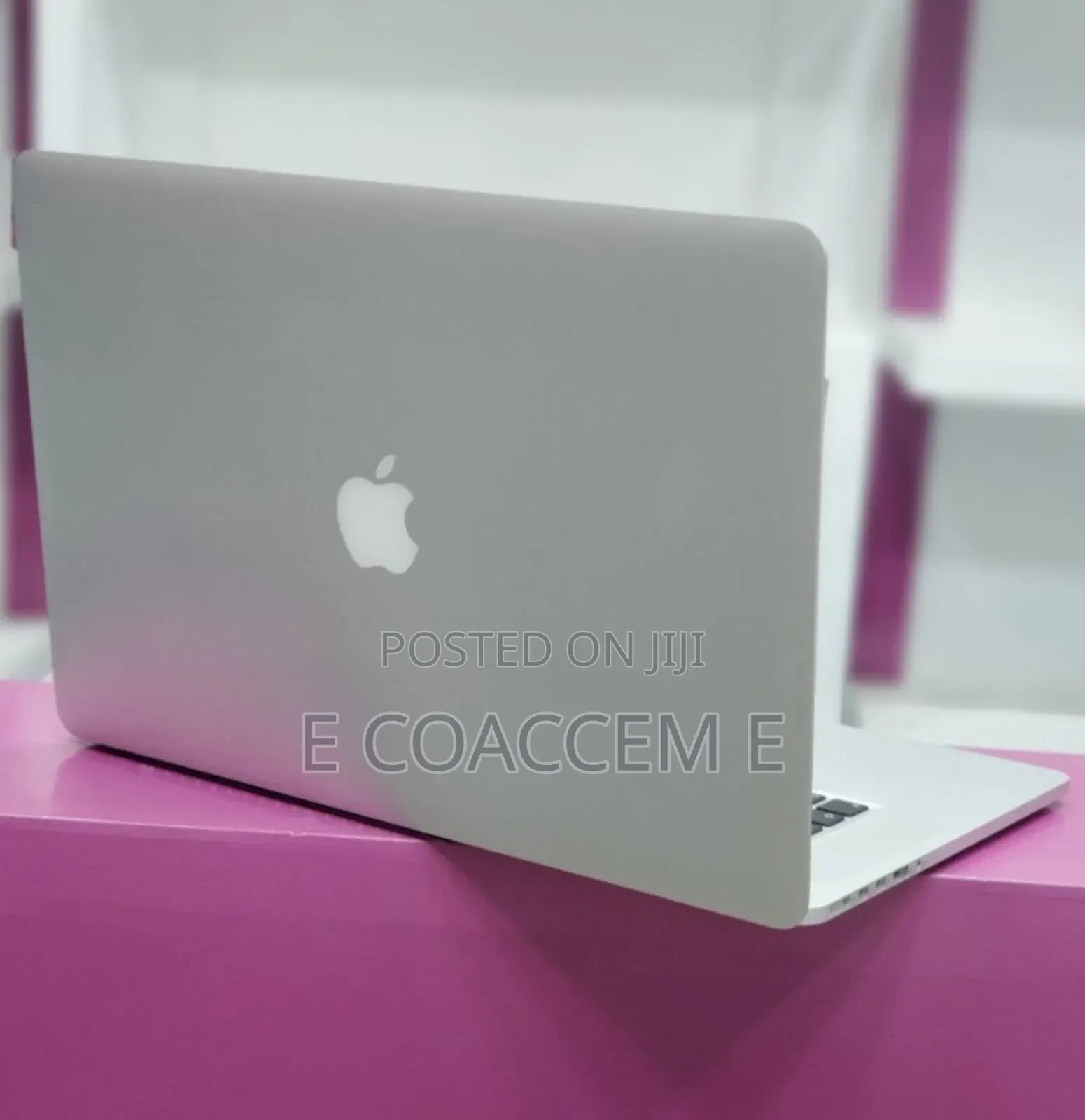 New Laptop Apple MacBook Pro 16GB Intel Core I7 SSD 512GB