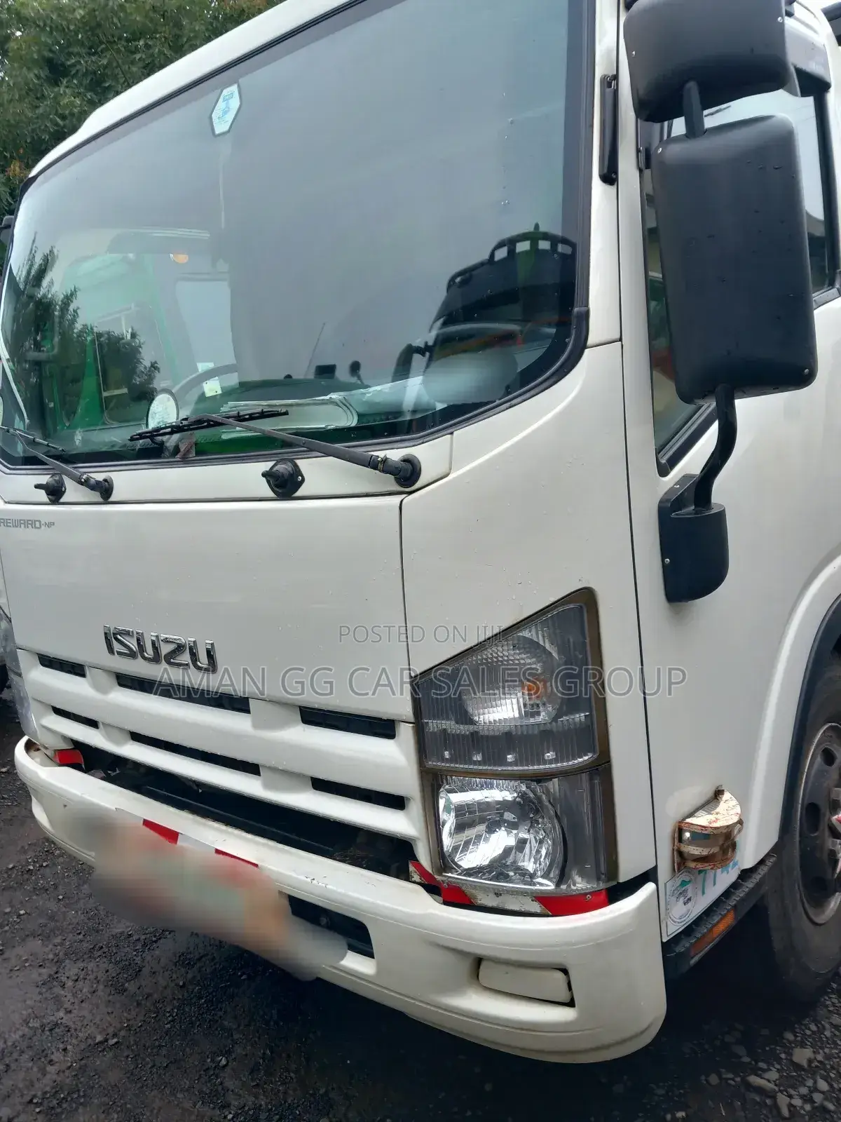 Isuzu Obama Cinat