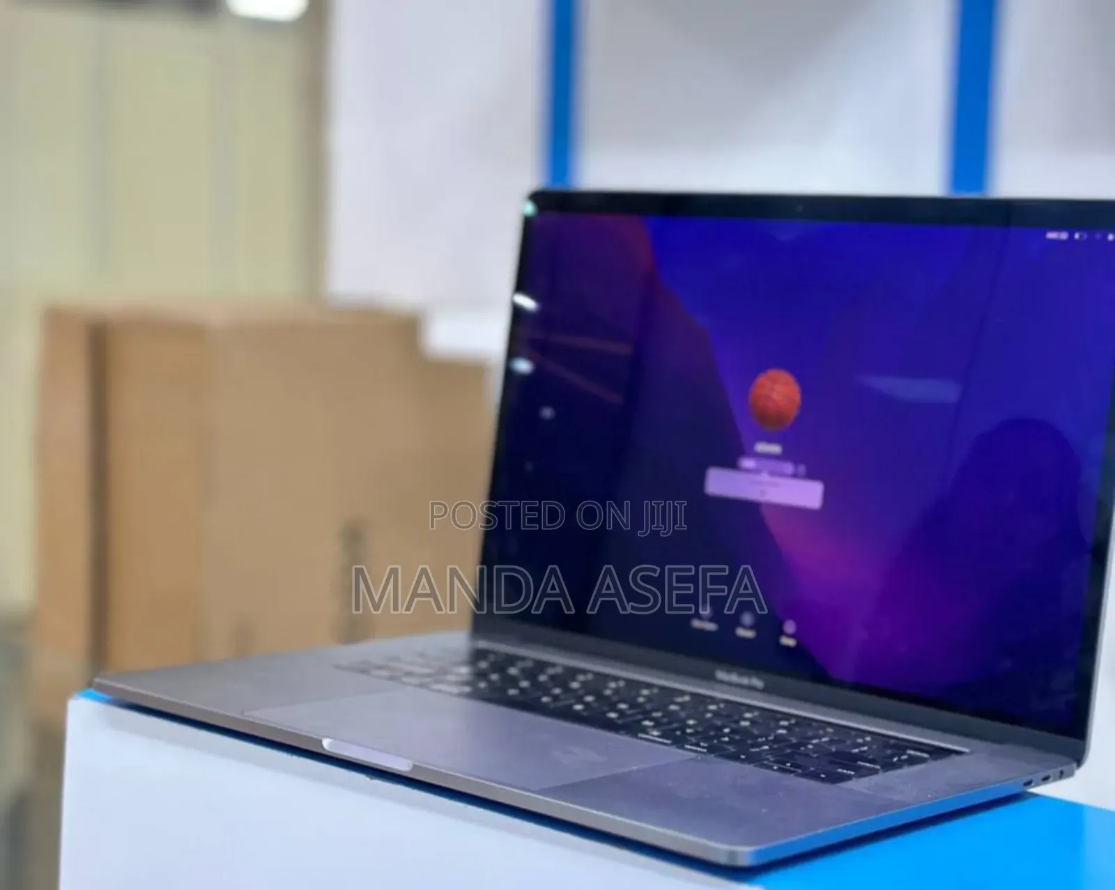 New Laptop Apple MacBook Pro 2017 16GB Intel Core I7 SSD 512GB