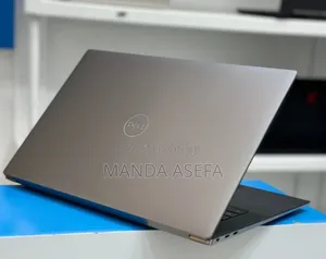 New Laptop Dell 32GB Intel Core I7 SSD 512GB