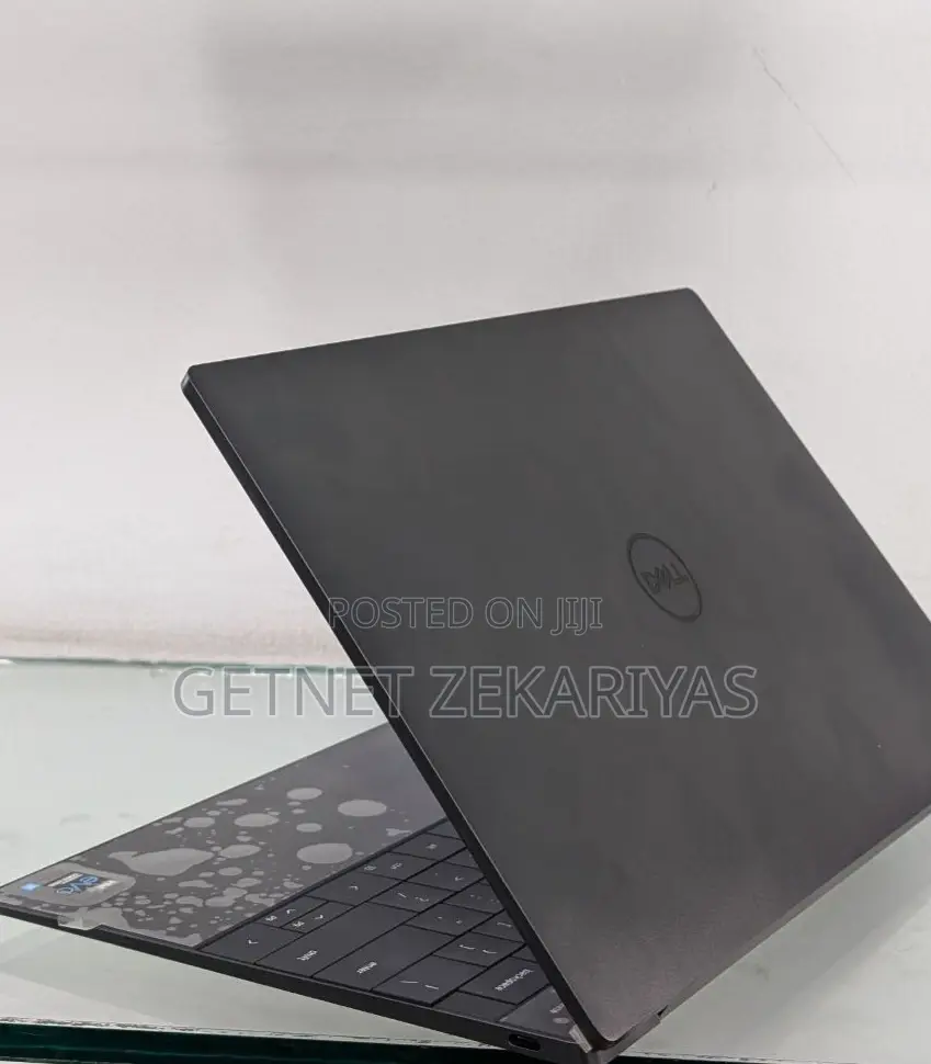 New Laptop Dell XPS 15 (9550) 32GB Intel Core I7 SSD 1T