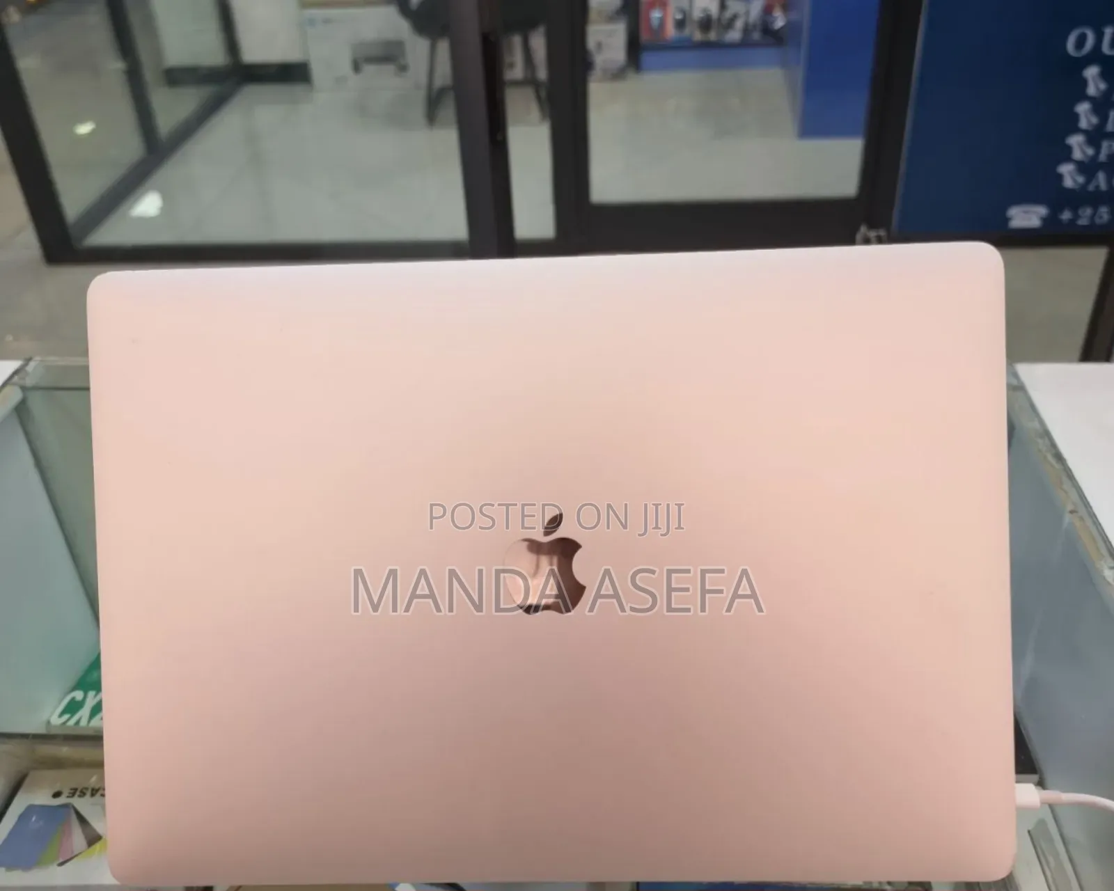 New Laptop Apple MacBook Pro 2018 16GB Intel Core I9 SSD 1T