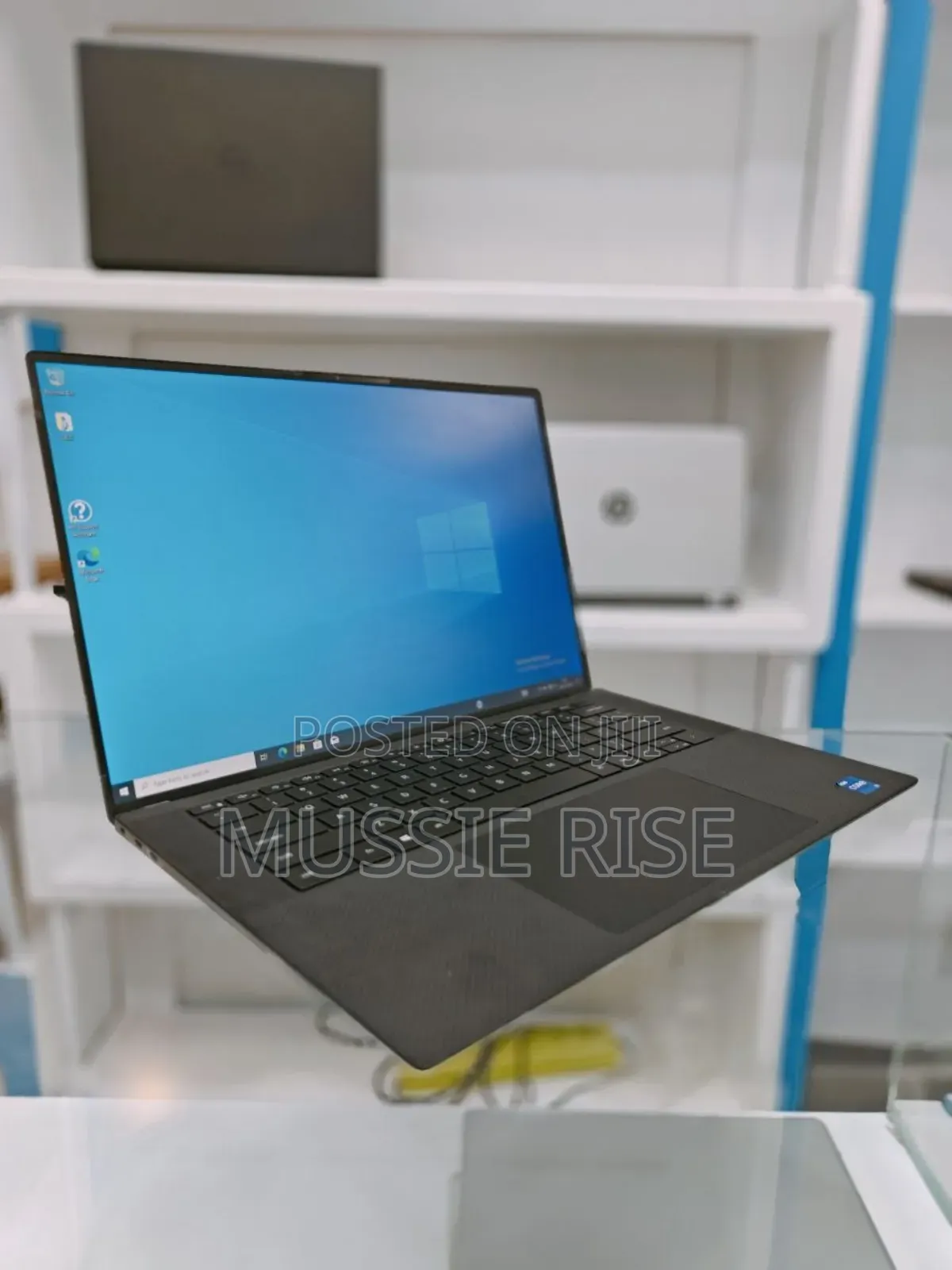 New Laptop Dell Precision 5570 32GB Intel Core I7 SSD 1T