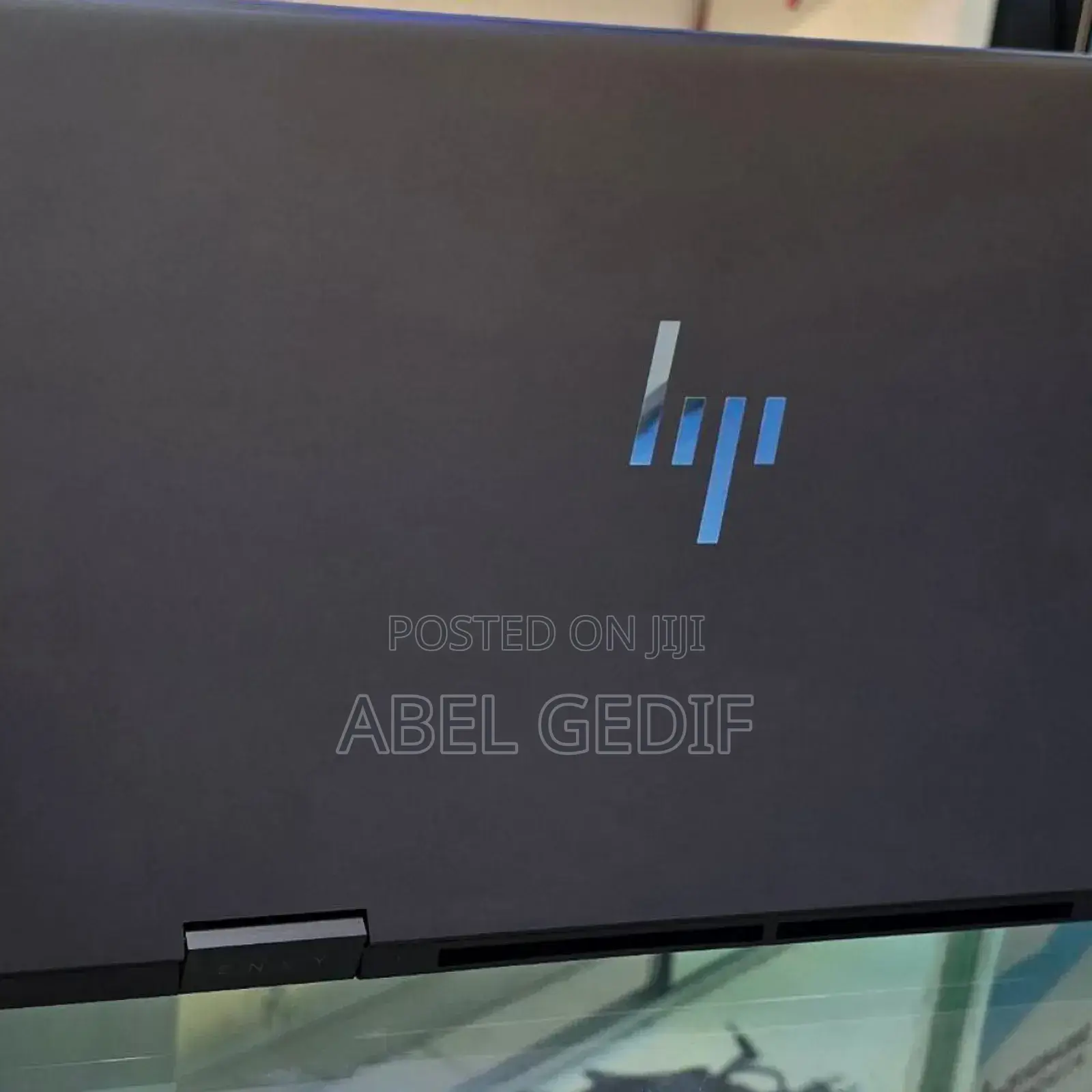 New Laptop HP Envy X360 8GB AMD Ryzen 5 SSD 512GB