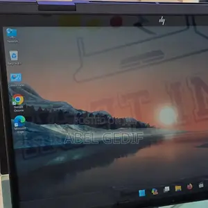 New Laptop HP Envy X360 8GB AMD Ryzen 5 SSD 512GB