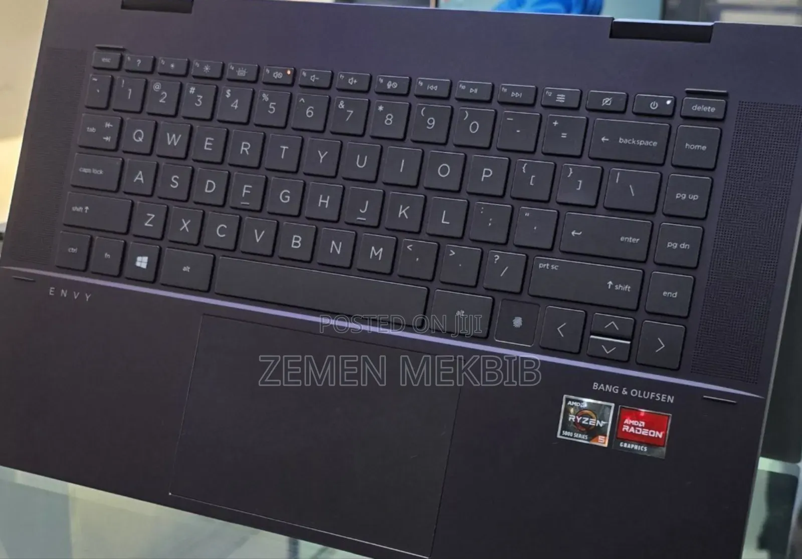 New Laptop HP Envy X360 8GB AMD Ryzen 5 SSD 512GB