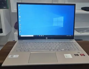 New Laptop HP Pavilion 15 16GB AMD Ryzen 3 SSD 512GB