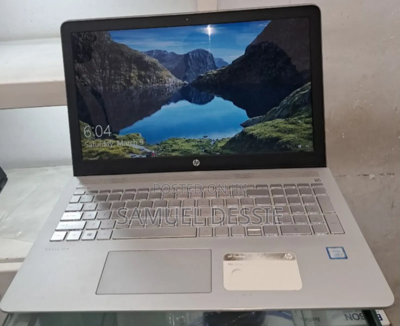 New Laptop HP Pavilion 15 8GB Intel Core I5 HDD+SSD 1T