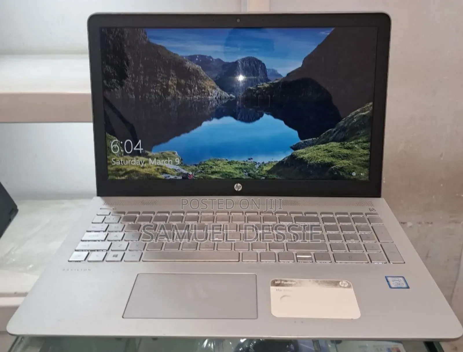 New Laptop HP Pavilion 15 8GB Intel Core I5 HDD+SSD 1T