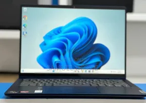 New Laptop Lenovo Flex 5 16GB AMD Ryzen 7 SSD 512GB