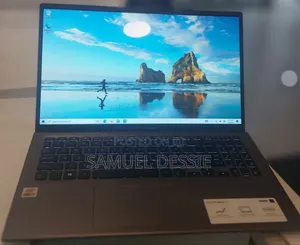 New Laptop Asus VivoBook 15 X505BA 8GB Intel Core I7 HDD+SSD 1T