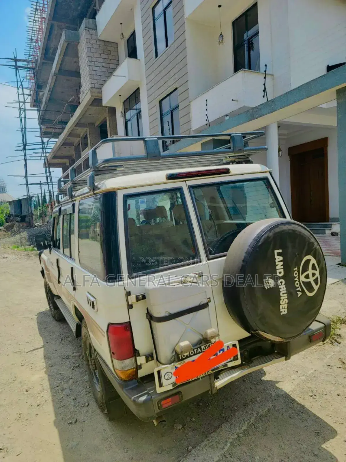 Toyota Land Cruiser 2015 White