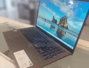 New Laptop Asus VivoBook 15 X505BA 8GB Intel Core I7 HDD+SSD 1T