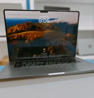 New Laptop Apple MacBook Pro 2021 M1 16GB Apple M1 Pro SSD 512GB