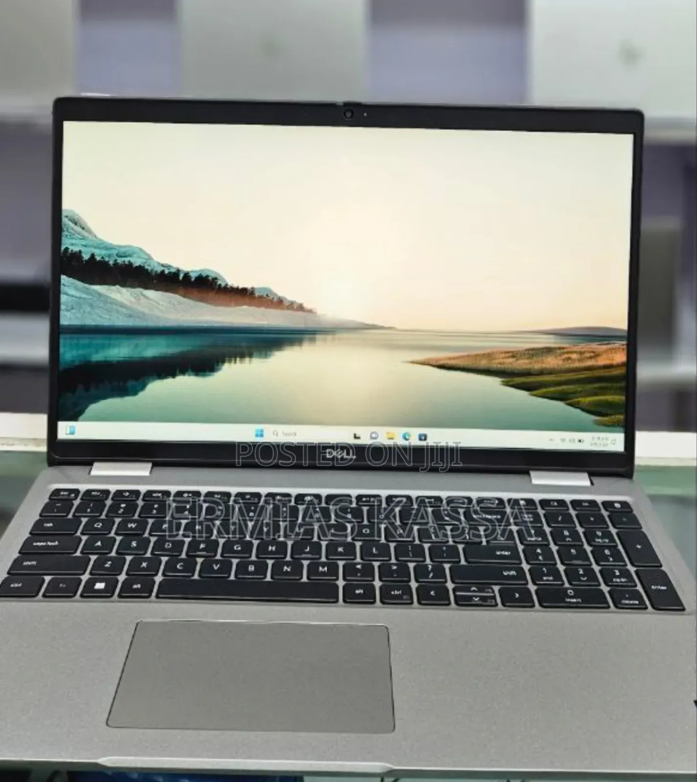 New Laptop Dell Latitude 5540 16GB Intel Core I7 SSD 512GB