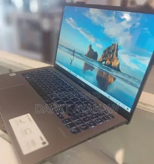 New Laptop Asus VivoBook 15 X505BA 8GB Intel Core I7 HDD+SSD 256GB