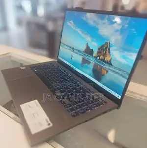 New Laptop Asus VivoBook 15 X505BA 8GB Intel Core i7 HDD+SSD 1.5T