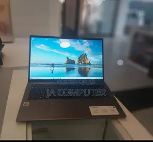 New Laptop Asus VivoBook 15 X505BA 8GB Intel Core i7 HDD+SSD 1.5T