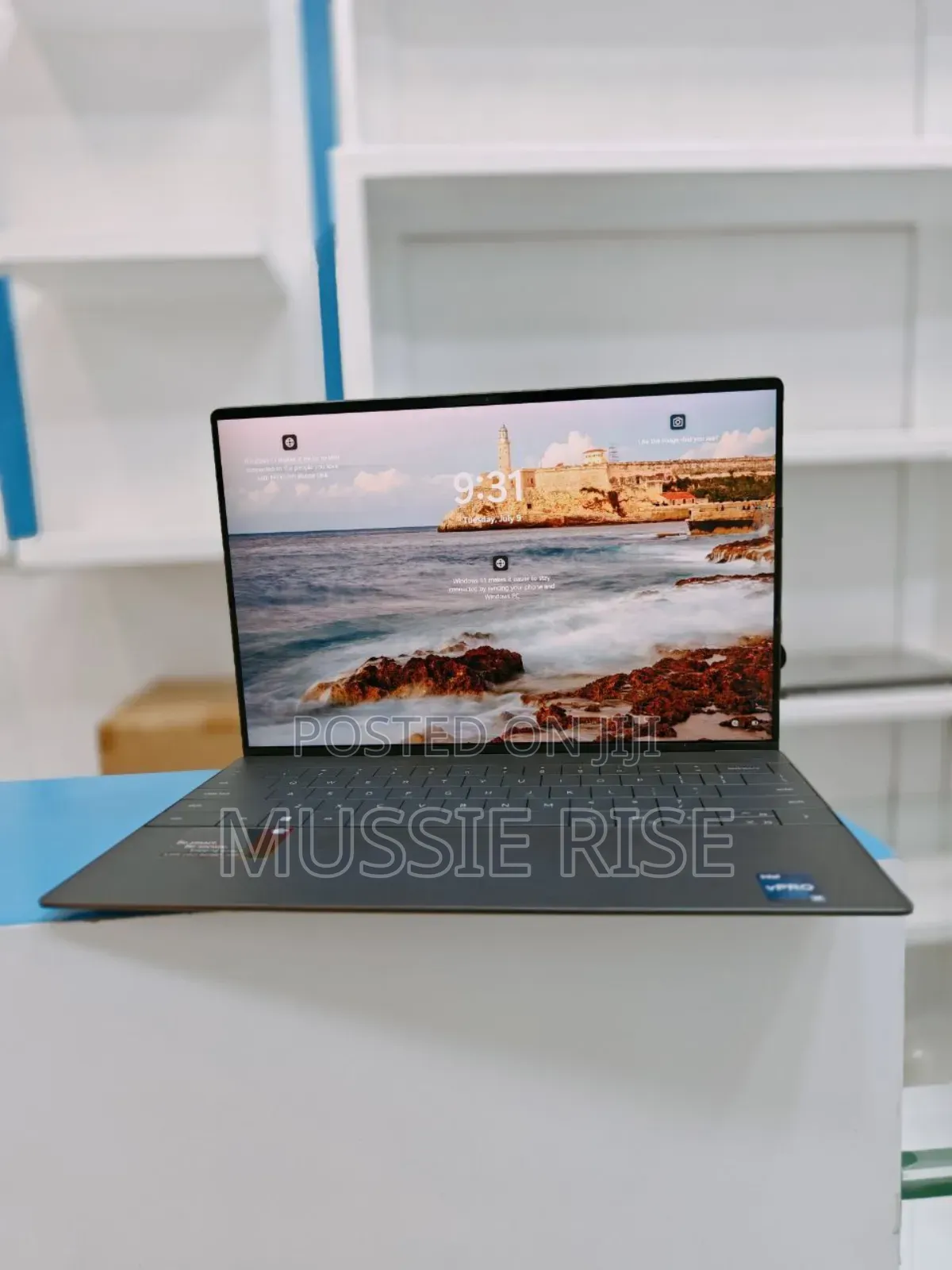 New Laptop Dell XPS 13 9320 32GB Intel Core I7 SSD 512GB