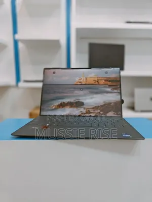 New Laptop Dell XPS 13 9320 32GB Intel Core I7 SSD 512GB