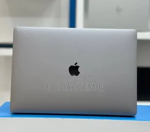 New Laptop Apple MacBook Pro 16GB Intel Core I7 SSD 512GB